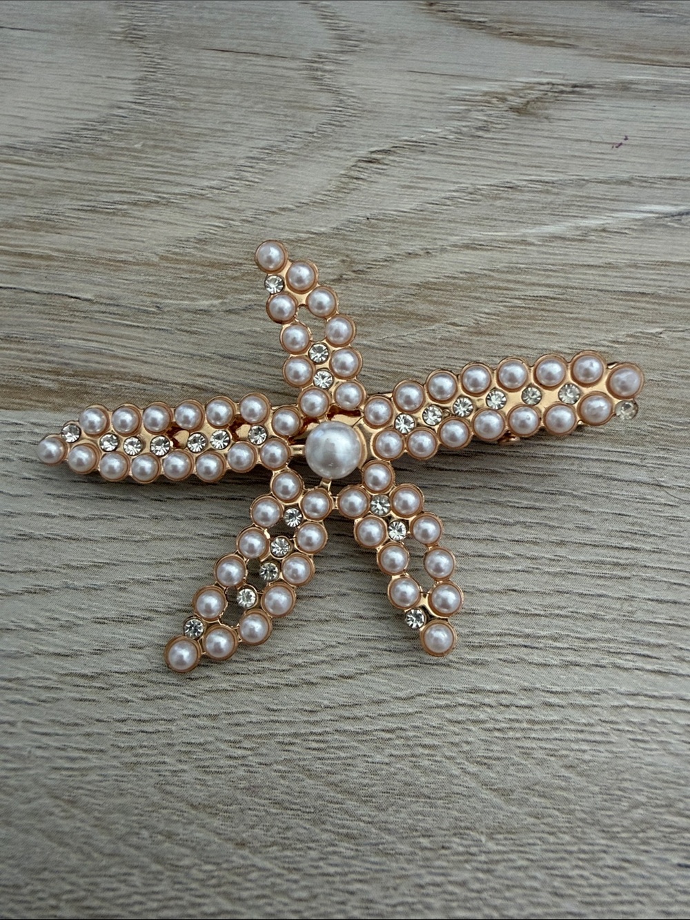 Pearl & Crystal Starfish Hair clip